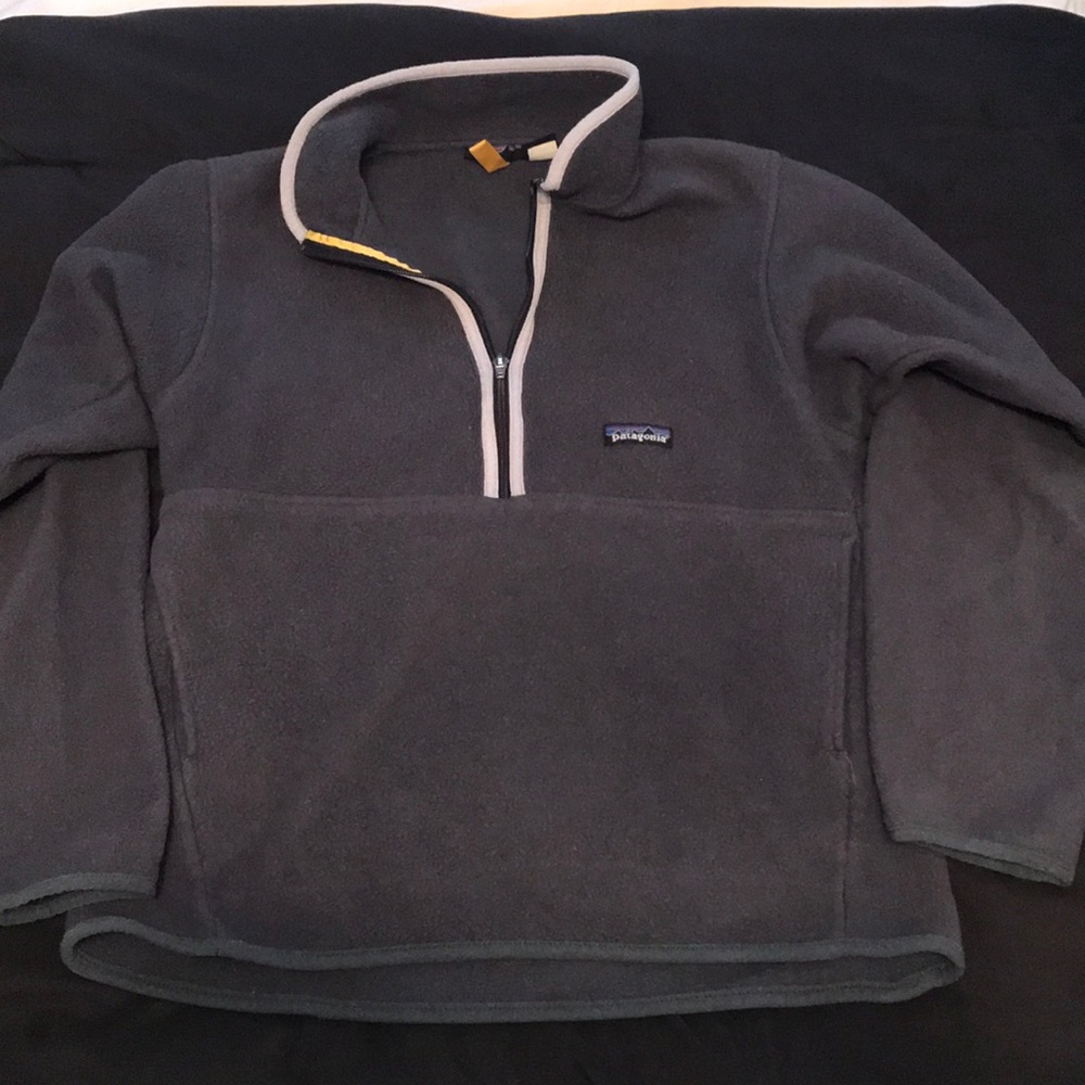 Women’s 1/4 zip Patagonia pullover Sz. Small